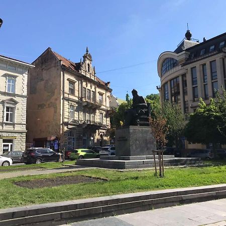 Apartments On Shevchenko Avenue Lviv Eksteriør billede