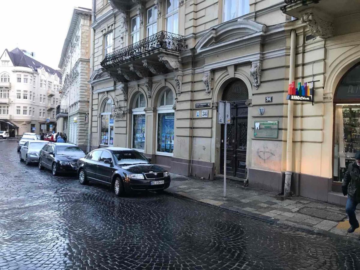 Apartments On Shevchenko Avenue Lviv Eksteriør billede